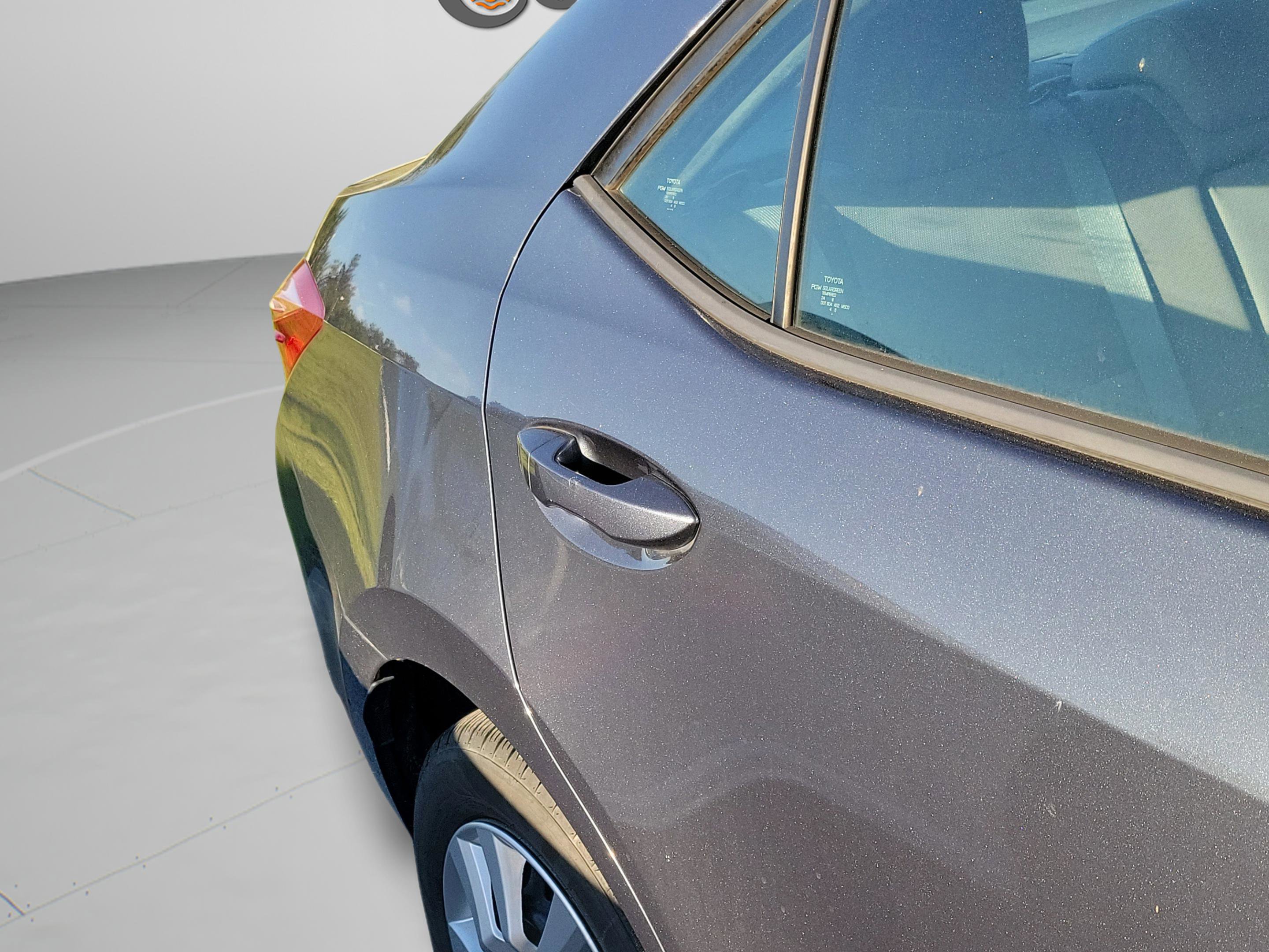 Used 2019 Toyota Corolla LE image 18