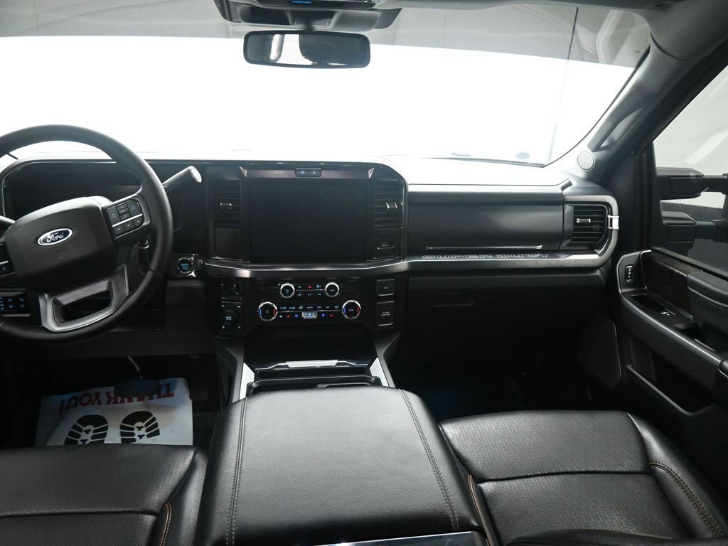 Used 2025 Ford F250 Lariat w/ FX4 Off-Road Package image 16