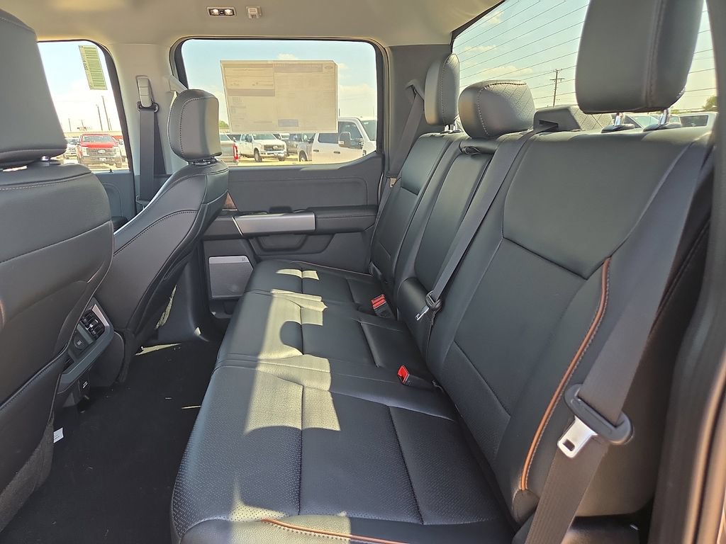 New 2026 Ford F250 Lariat w/ Chrome Package AWD/4WD image 18