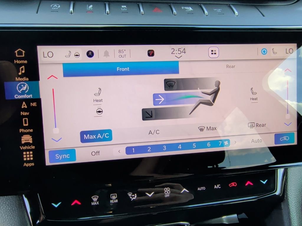 New 2026 Jeep Grand Cherokee L 2WD image 25