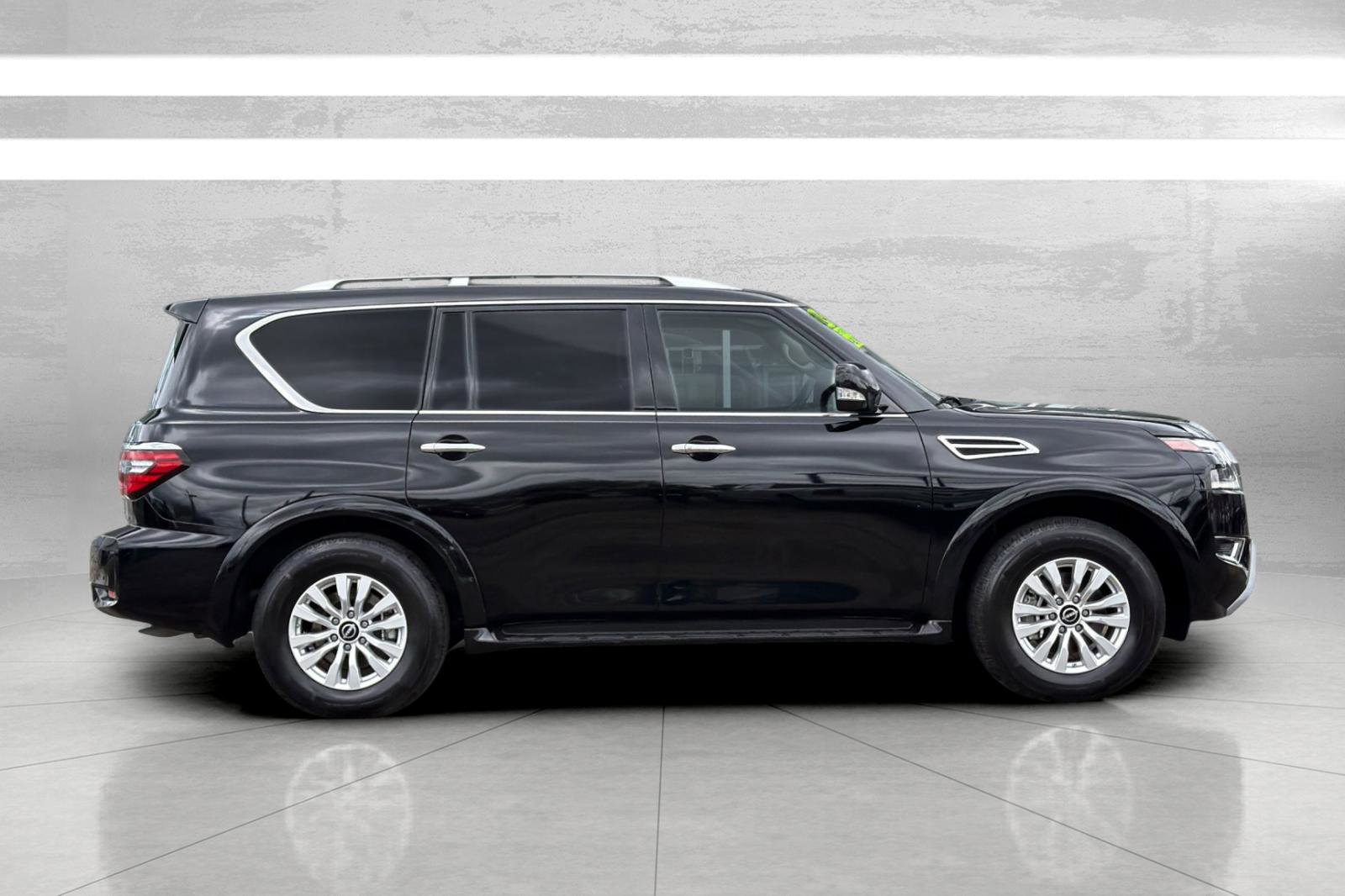 Used 2024 Nissan Armada SV AWD/4WD image 4