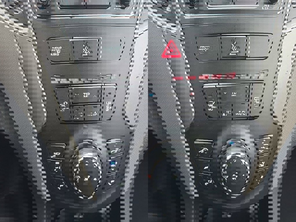 Used 2017 Hyundai Santa Fe Sport image 24