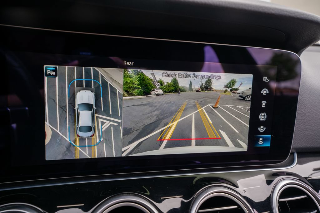 Used 2021 Mercedes-Benz E 350 Sedan image 39