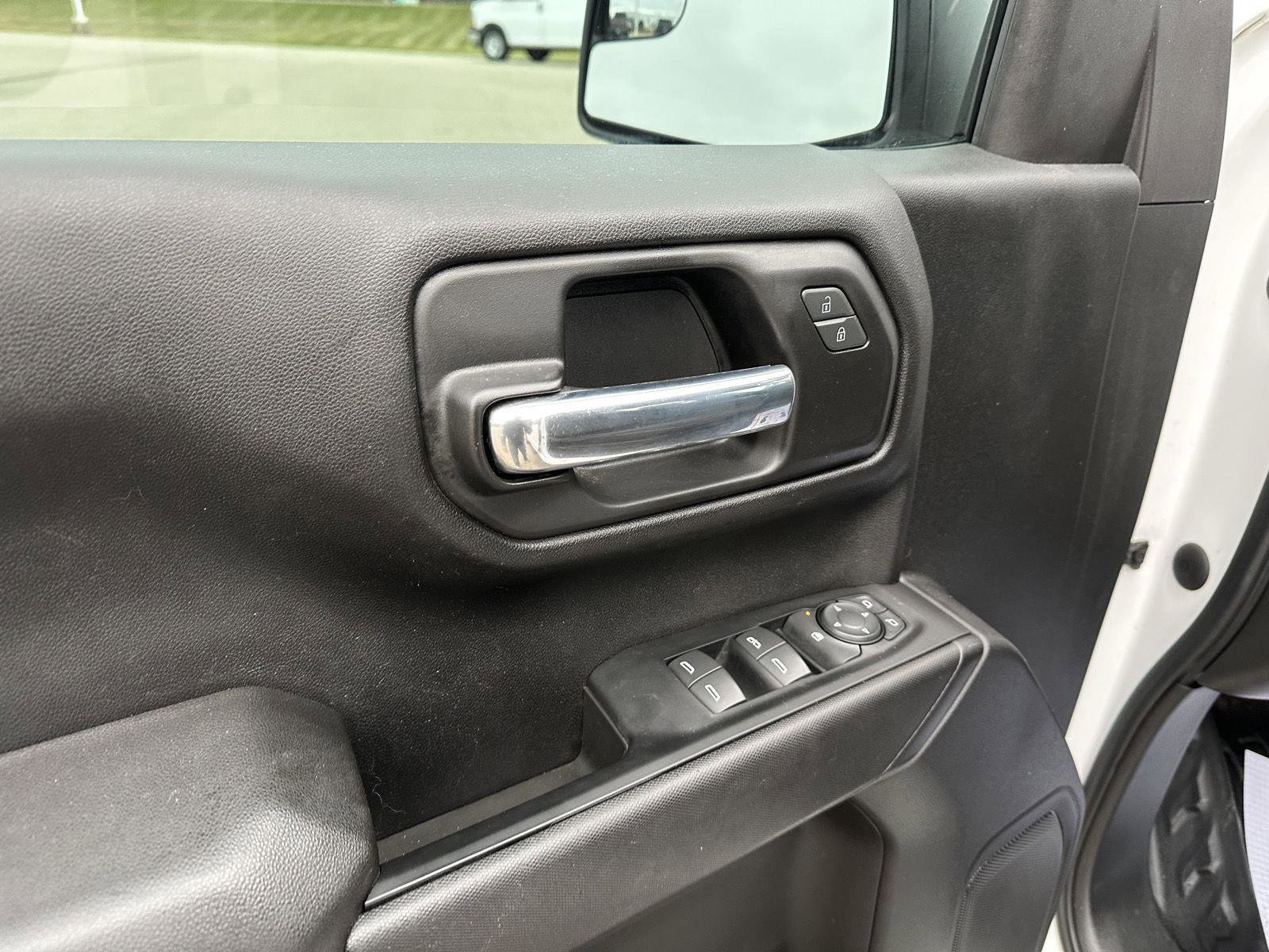 Used 2023 GMC Sierra 1500 Pro w/ Pro Value Package image 15