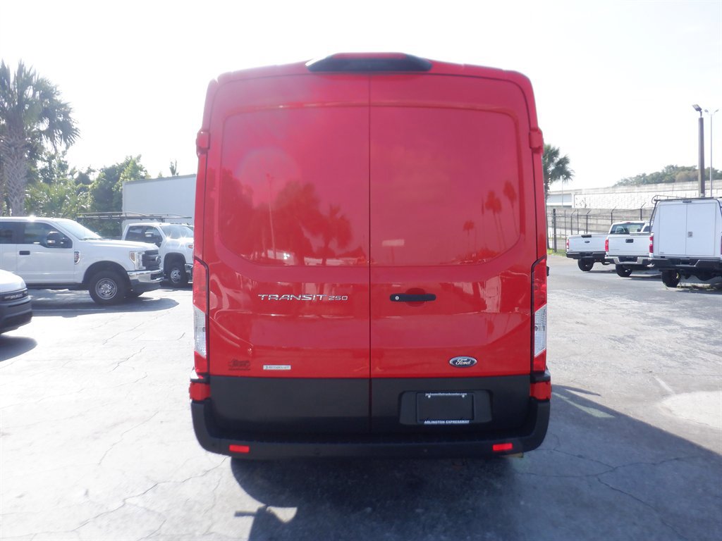 Used 2020 Ford Transit 250 Medium Roof RWD image 4