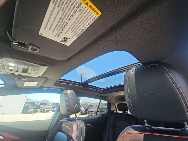 Used 2025 Chevrolet Equinox EV RS w/ Active Safety Package 3 AWD/4WD image 18