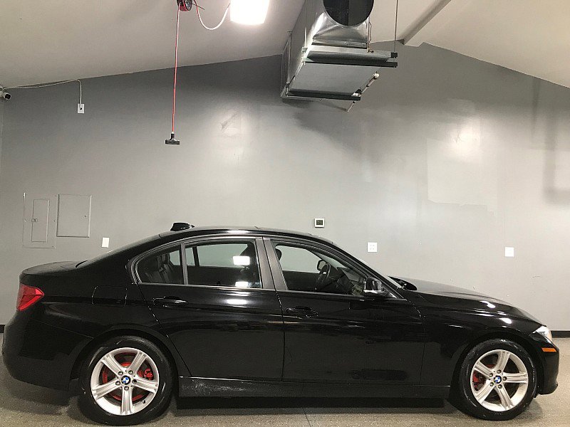 Used 2015 BMW 328i Sedan w/ Premium Package RWD image 2