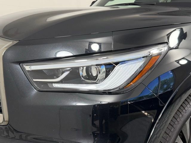 Used 2024 INFINITI QX80 Sensory AWD/4WD image 12