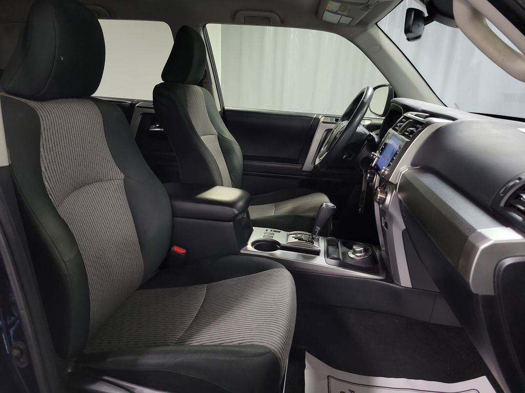 Used 2020 Toyota 4Runner SR5 image 28