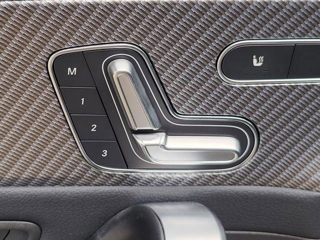 Used 2025 Mercedes-Benz CLA 250 4MATIC image 13