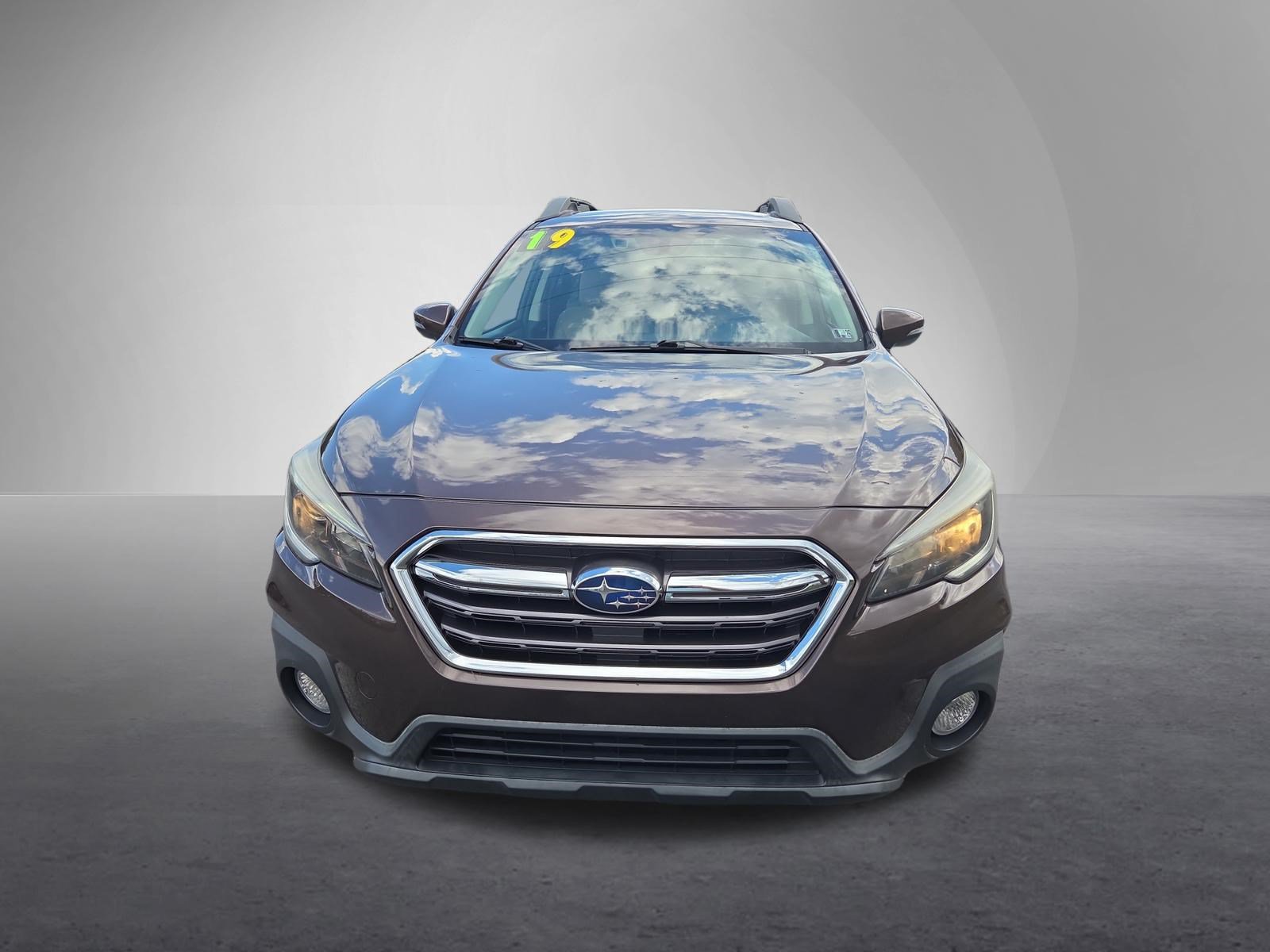 Used 2019 Subaru Outback 2.5i Premium w/ Popular Package #2 AWD/4WD image 9
