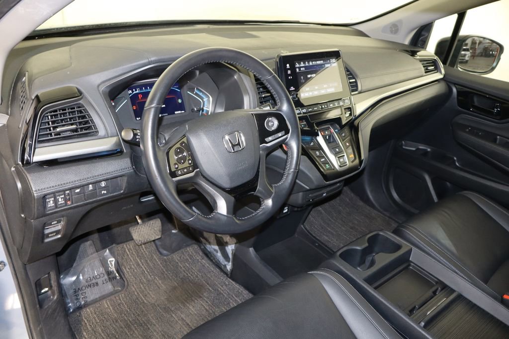 Used 2023 Honda Odyssey Touring image 27