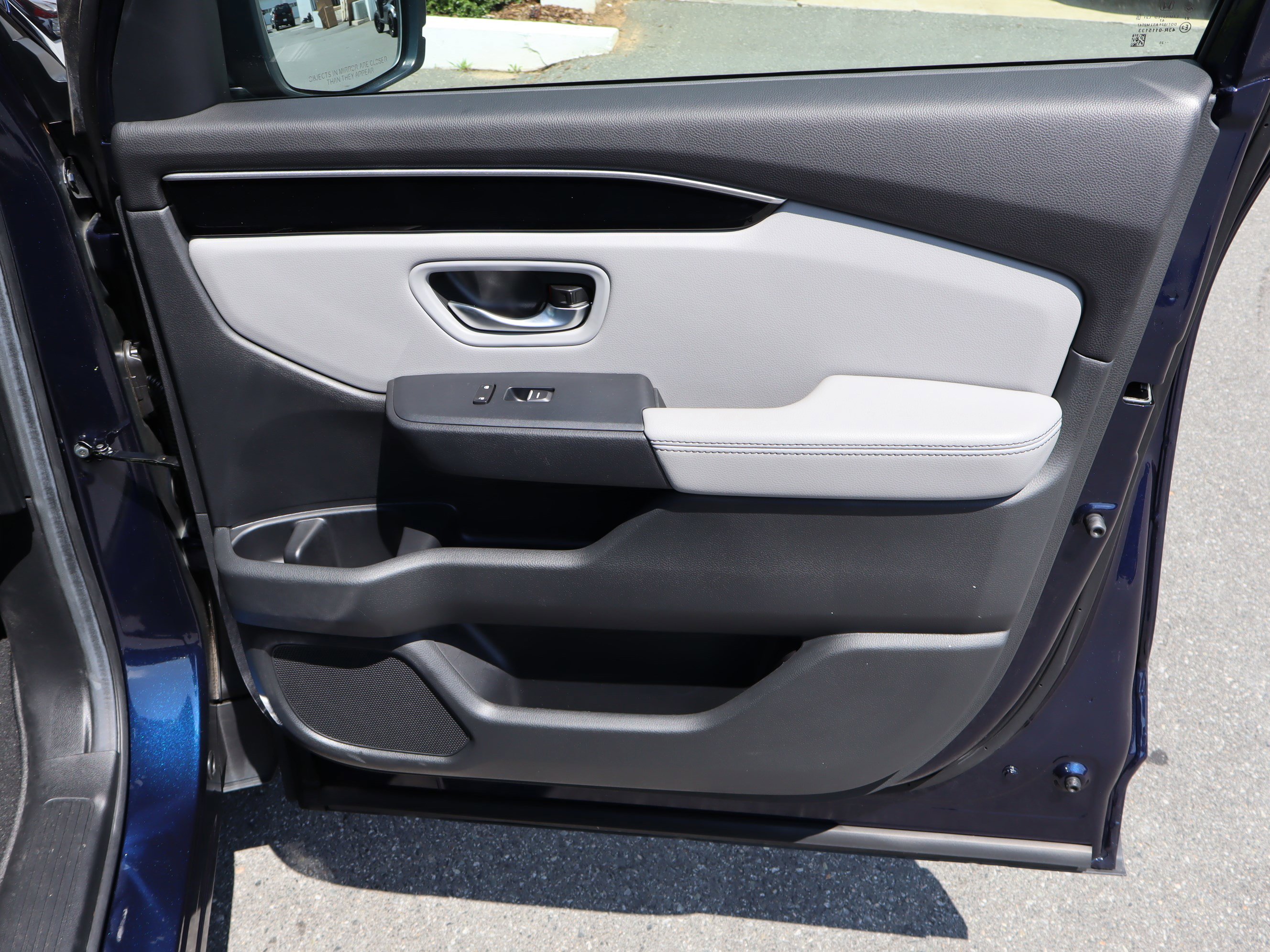 Used 2025 Honda Pilot Touring image 39