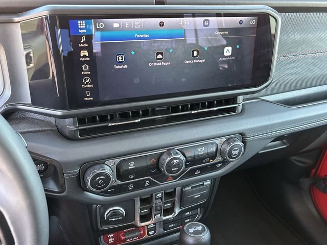 Used 2025 Jeep Wrangler Unlimited Rubicon image 16