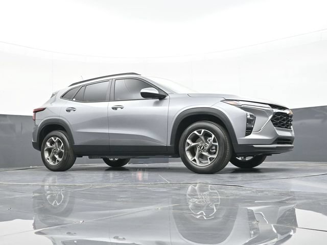 New 2026 Chevrolet Trax LT w/ Driver Confidence Package FWD image 42