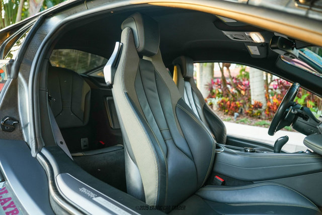 Used 2017 BMW i8 image 40