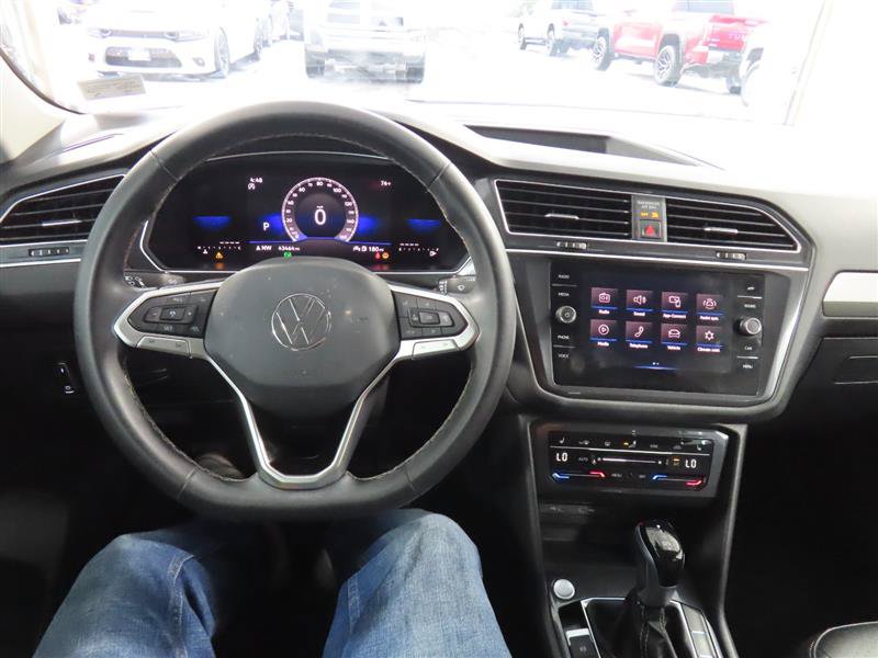 Used 2023 Volkswagen Tiguan SE FWD image 20