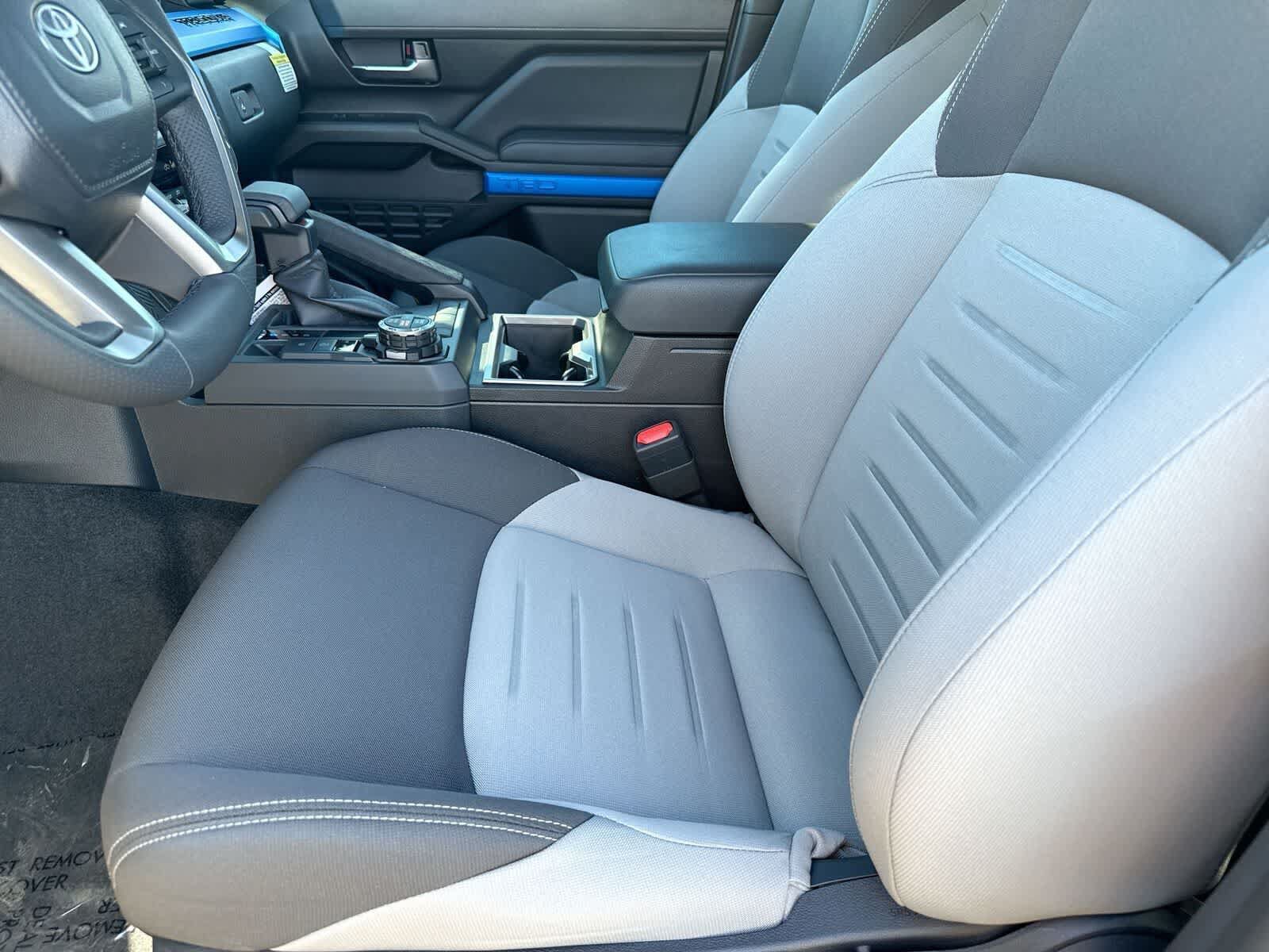 New 2025 Toyota Tacoma TRD Off-Road AWD/4WD image 17