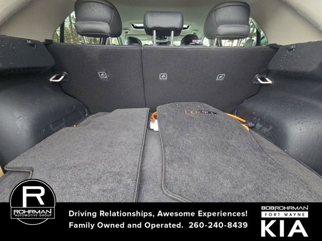 Certified 2025 Kia Niro Wave w/ Wave Preserve Package image 12