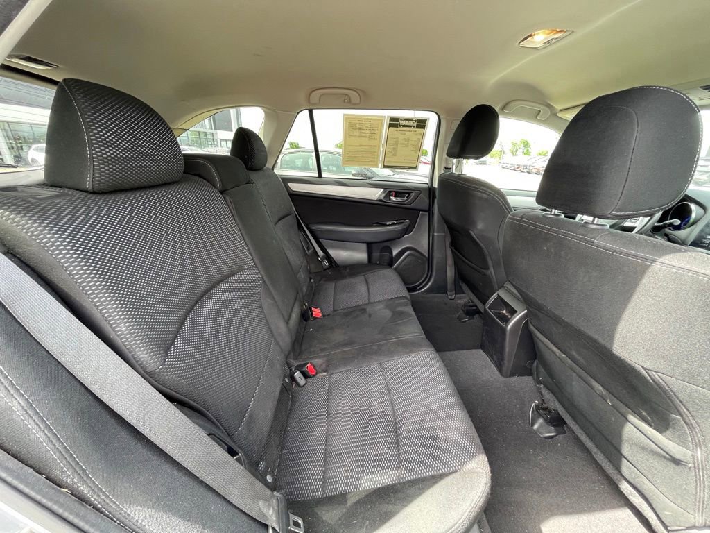 Used 2017 Subaru Outback 2.5i Premium AWD/4WD image 28
