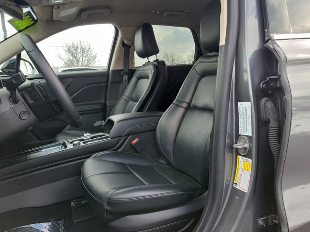 Certified 2024 Lincoln Corsair AWD w/ Equipment Group 101A image 6