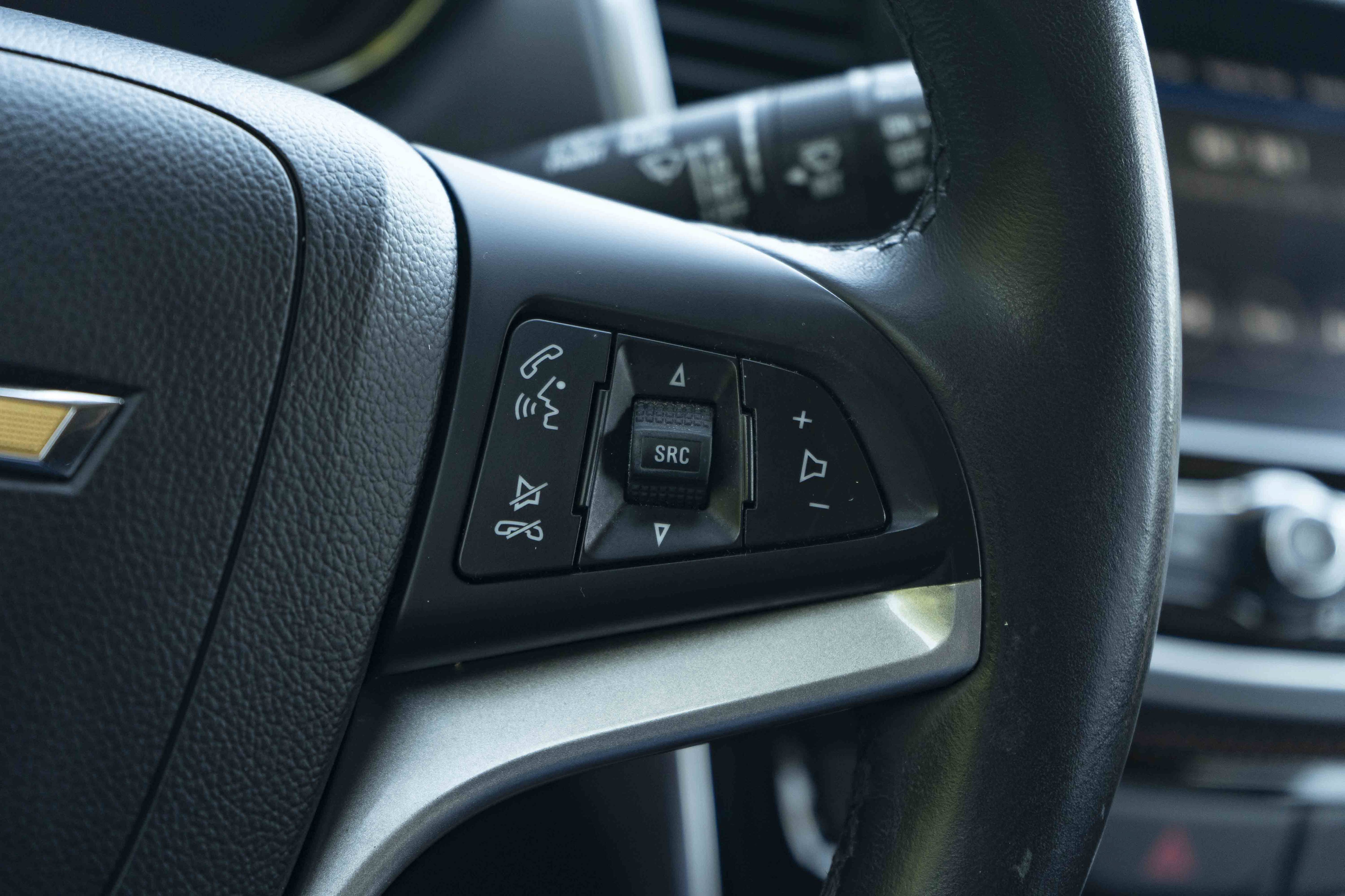 Used 2020 Chevrolet Trax Premier FWD image 20