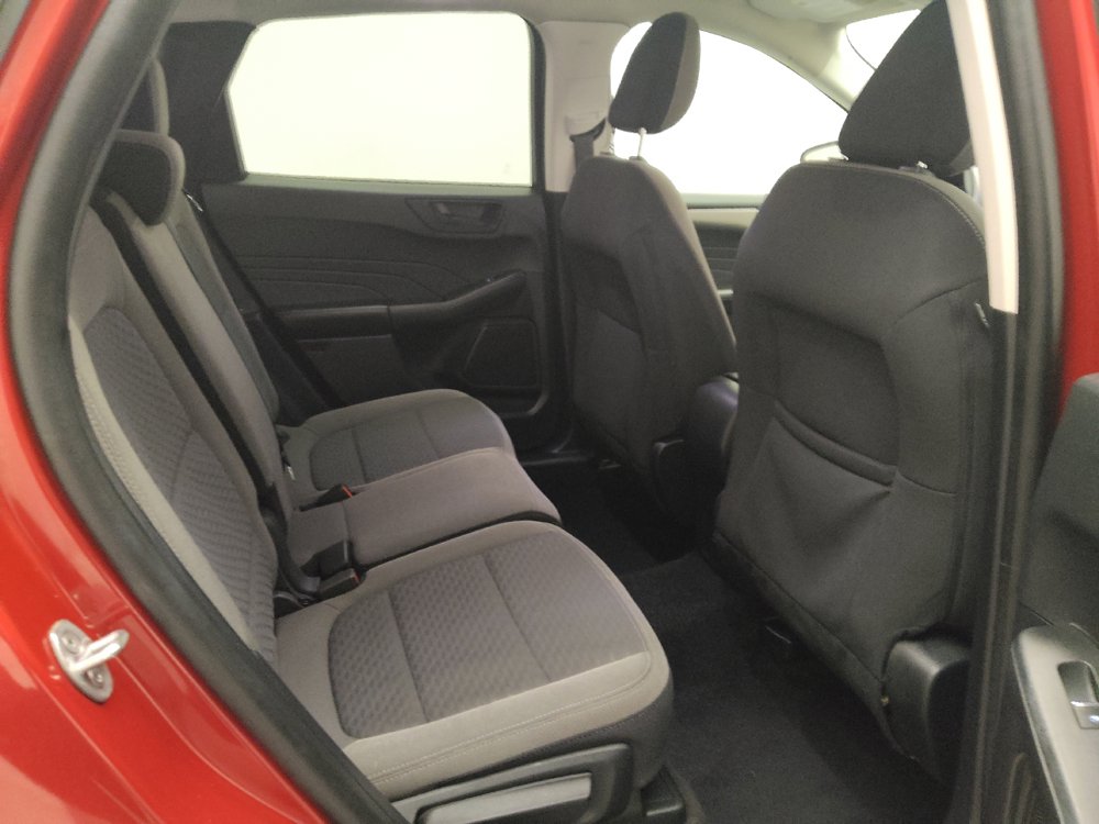 Used 2022 Ford Escape SE FWD image 19