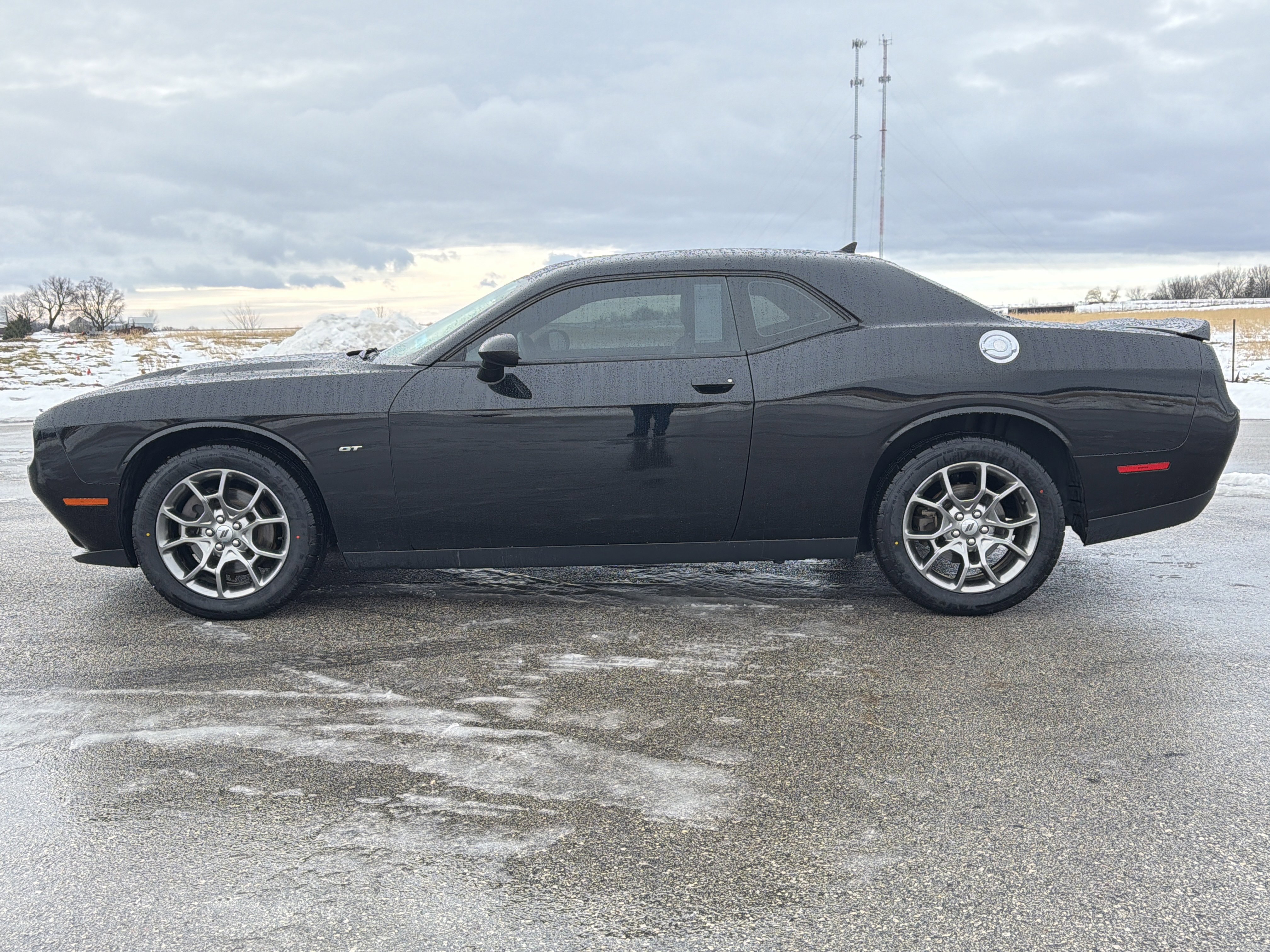 Used 2017 Dodge Challenger GT image 21