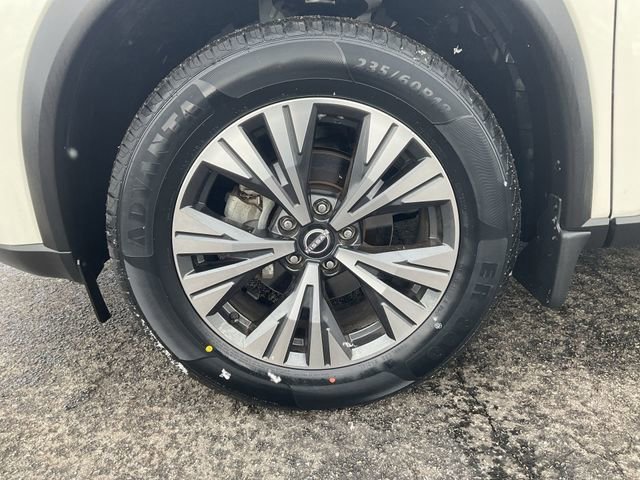 Used 2023 Nissan Rogue SV image 8