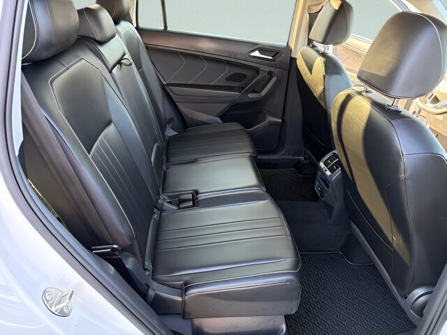 Certified 2022 Volkswagen Tiguan SE AWD/4WD image 21