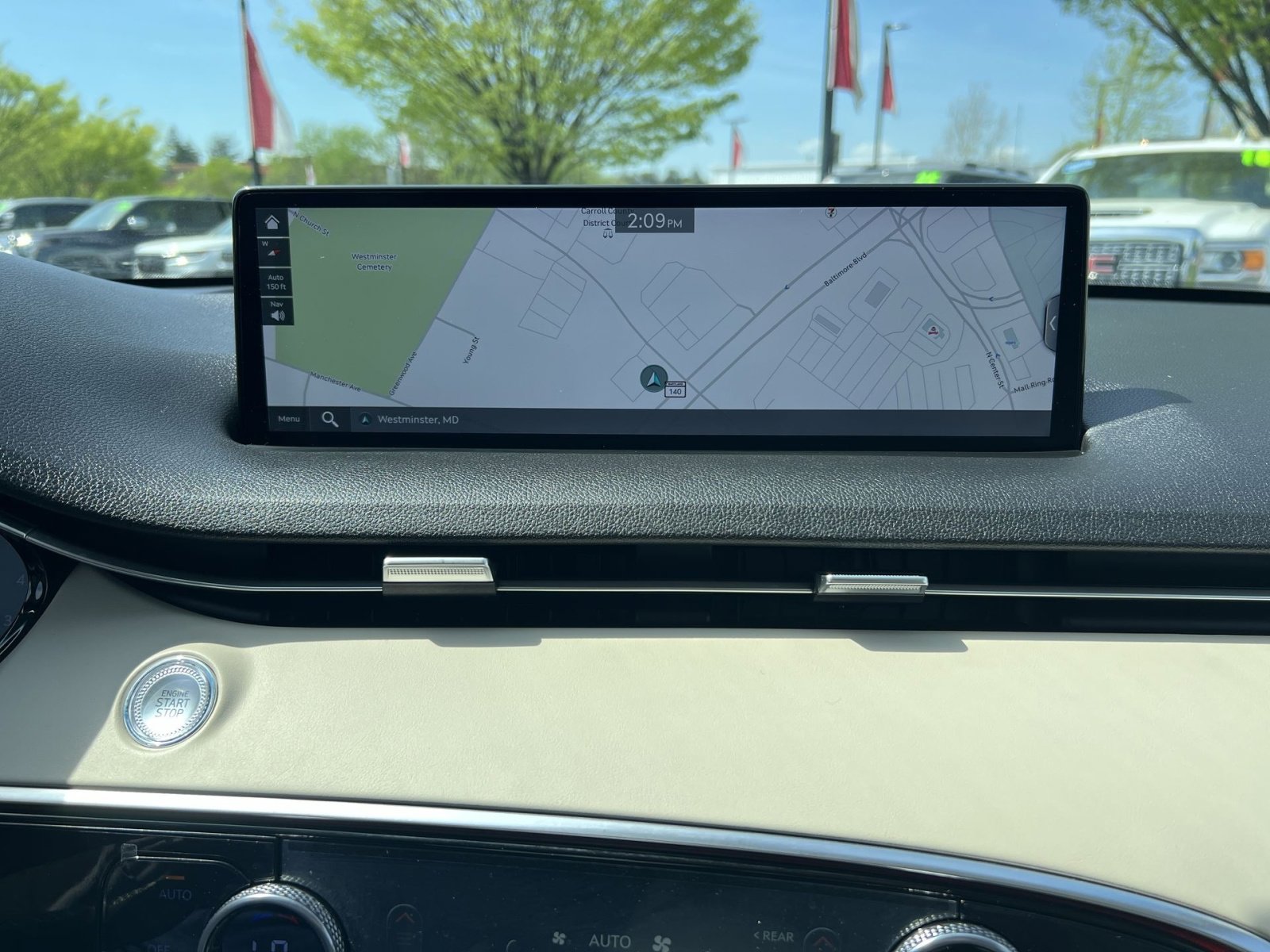 Used 2023 Genesis GV70 2.5T w/ Advanced Package image 28