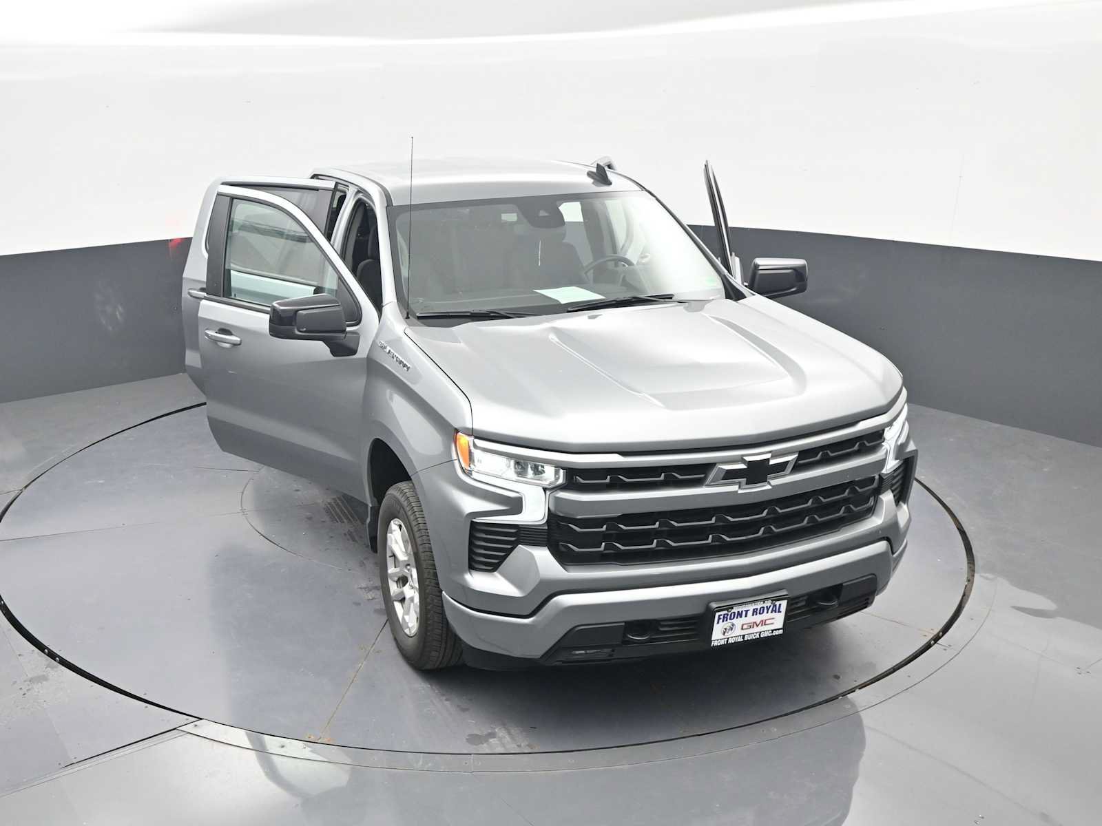 Used 2026 Chevrolet Silverado 1500 RST AWD/4WD image 42