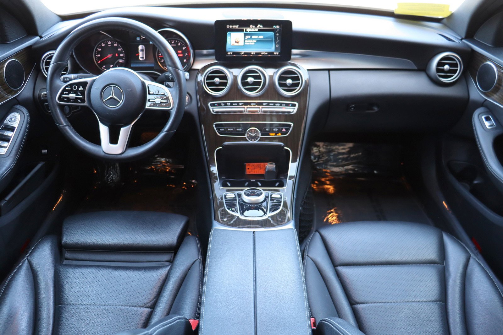 Used 2019 Mercedes-Benz C 300 4MATIC Sedan w/ Premium Package image 9