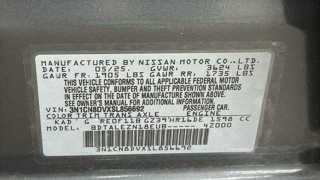 Used 2025 Nissan Versa S w/ Trunk Package image 30