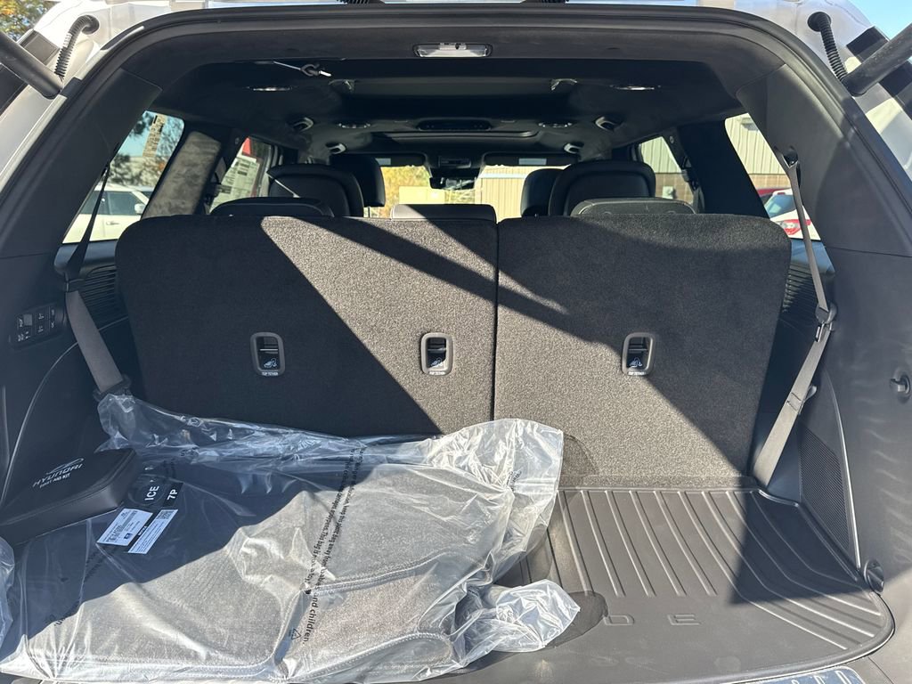 New 2026 Hyundai Palisade Calligraphy image 16