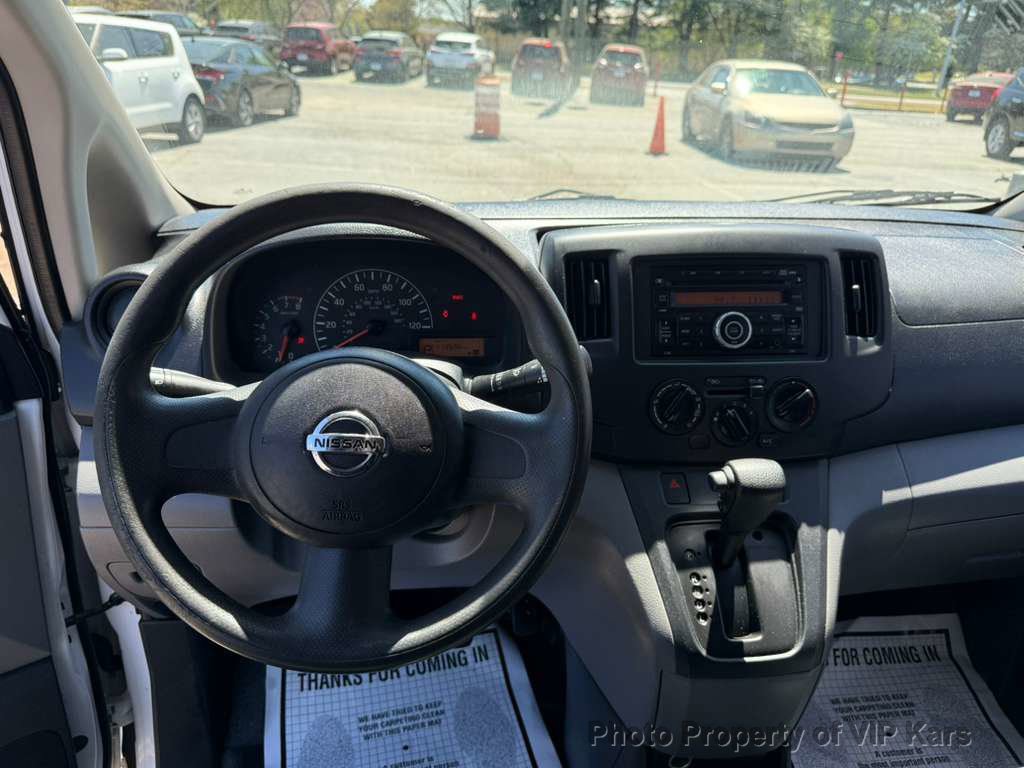 Used 2017 Nissan NV200 S image 14
