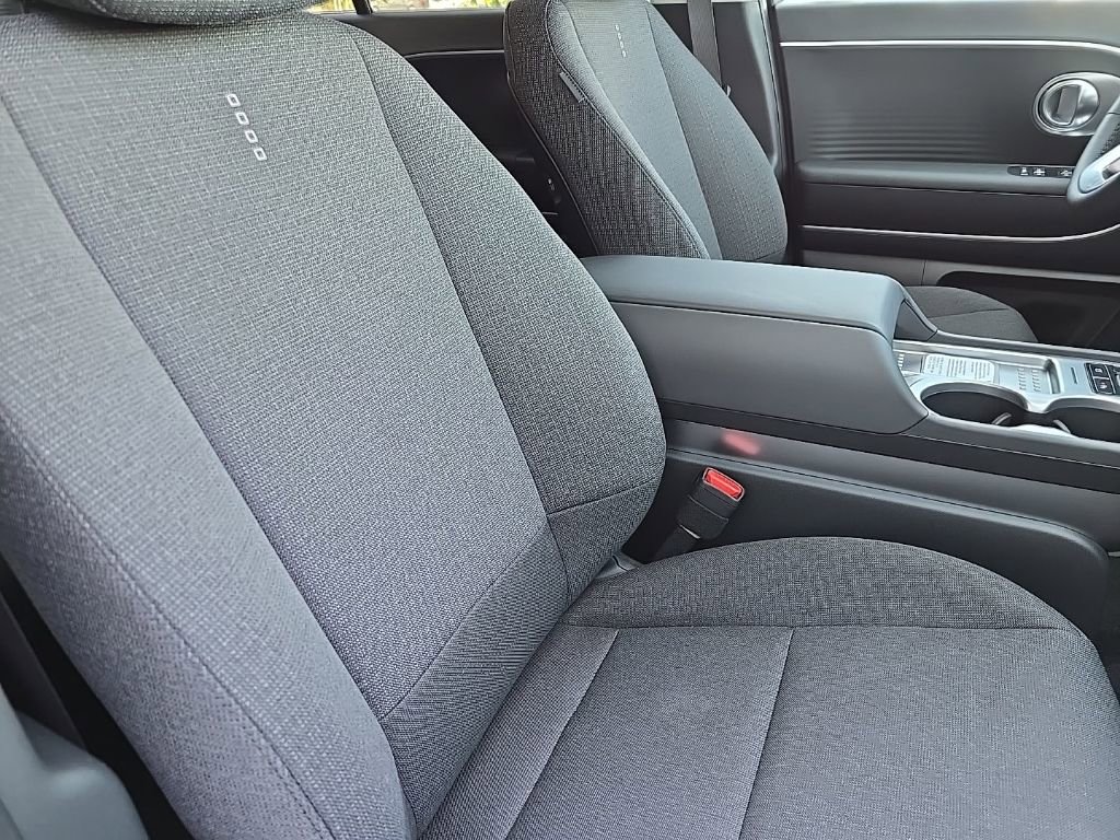 New 2026 Hyundai Ioniq 9 SE image 19