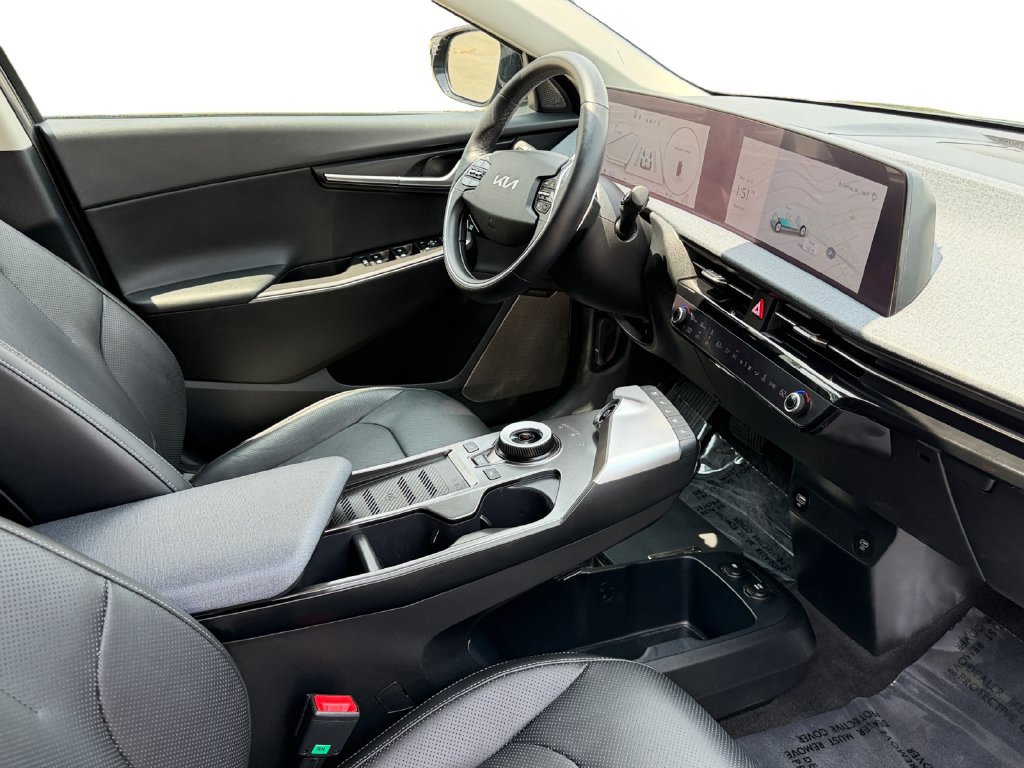 Certified 2023 Kia EV6 Wind AWD/4WD image 7