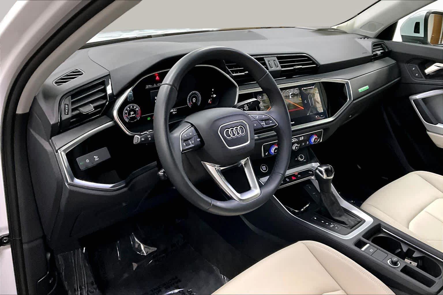 Used 2024 Audi Q3 2.0T Premium Plus AWD/4WD image 18
