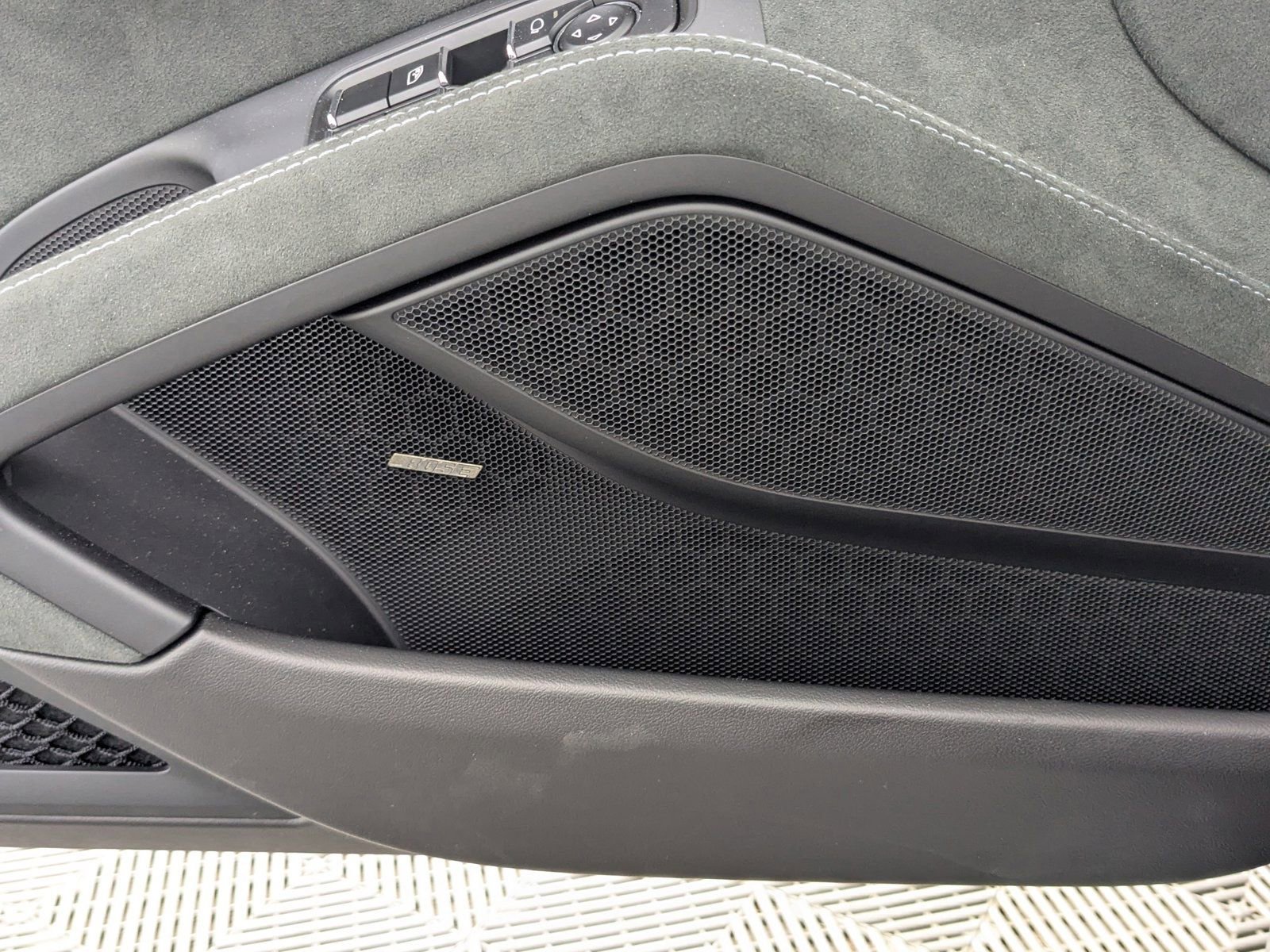 Certified 2025 Porsche 718 Boxster Spyder RS image 17