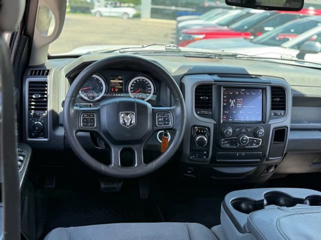 Used 2019 RAM 1500 Express w/ Wheel & Sound Group AWD/4WD image 5