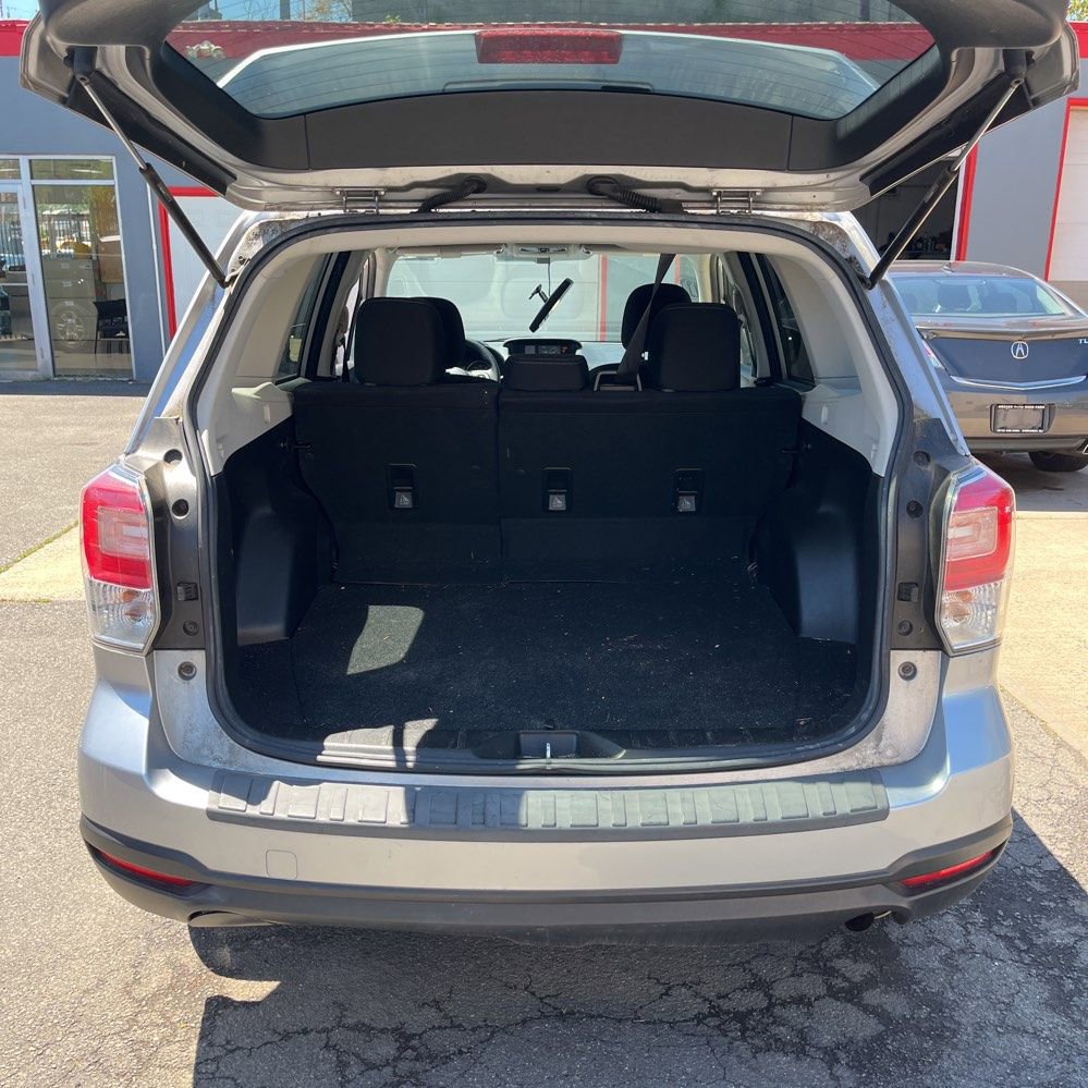 Used 2017 Subaru Forester 2.5i Premium w/ Popular Package #2A AWD/4WD image 12