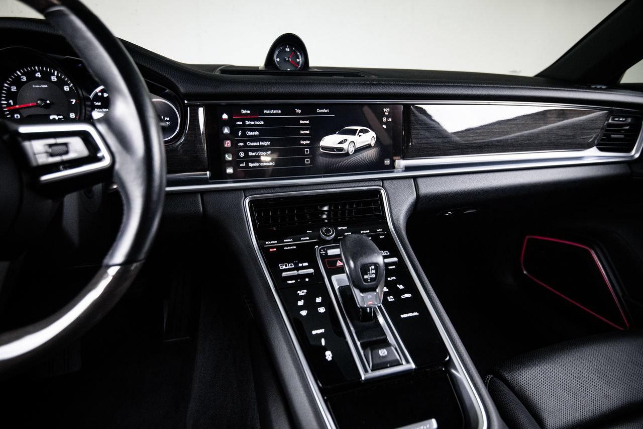 Certified 2023 Porsche Panamera Platinum Edition RWD image 19