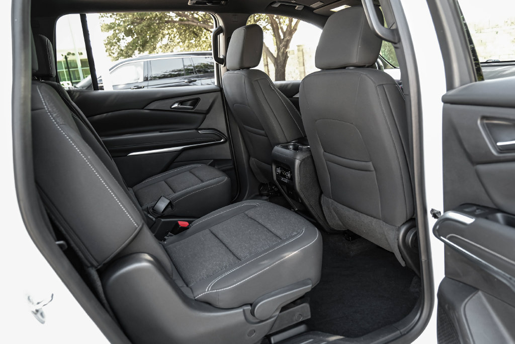 Used 2024 Chevrolet Traverse LT AWD/4WD image 51