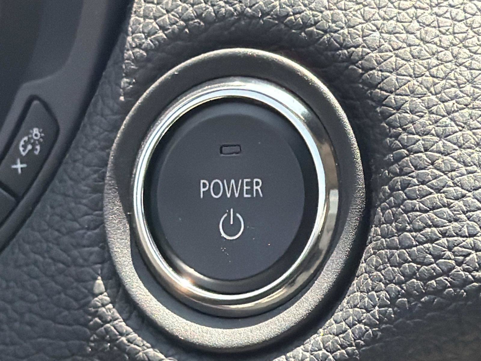 Used 2024 MAZDA CX-90 Plug-In Hybrid w/ Preferred AWD/4WD image 16