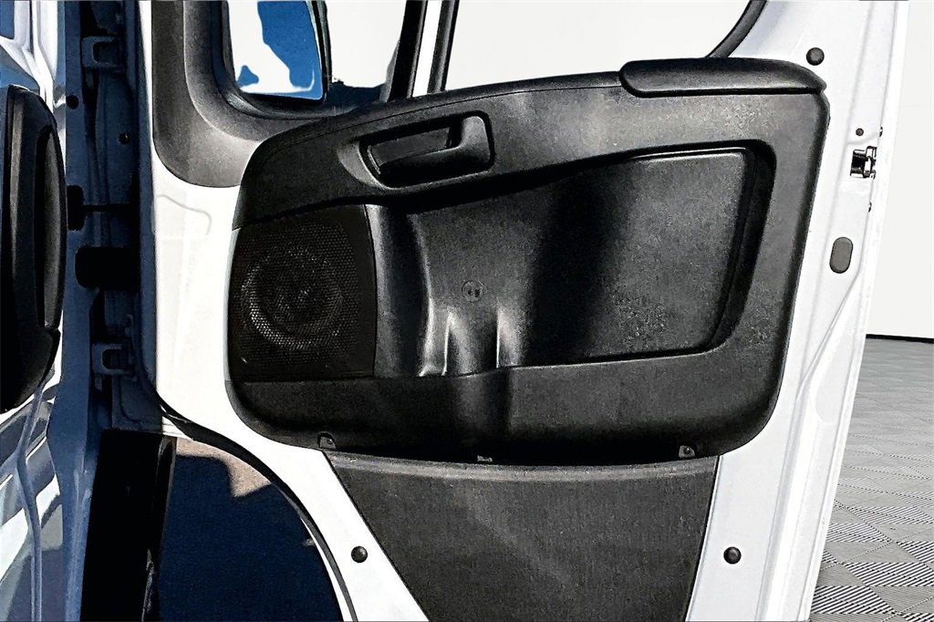 Used 2024 RAM ProMaster 2500 w/ Convenience Group image 22