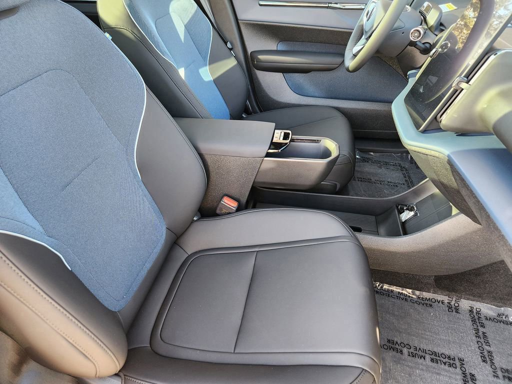 New 2026 Volvo EX30 Cross Country Ultra w/ Protection Package Premier image 5