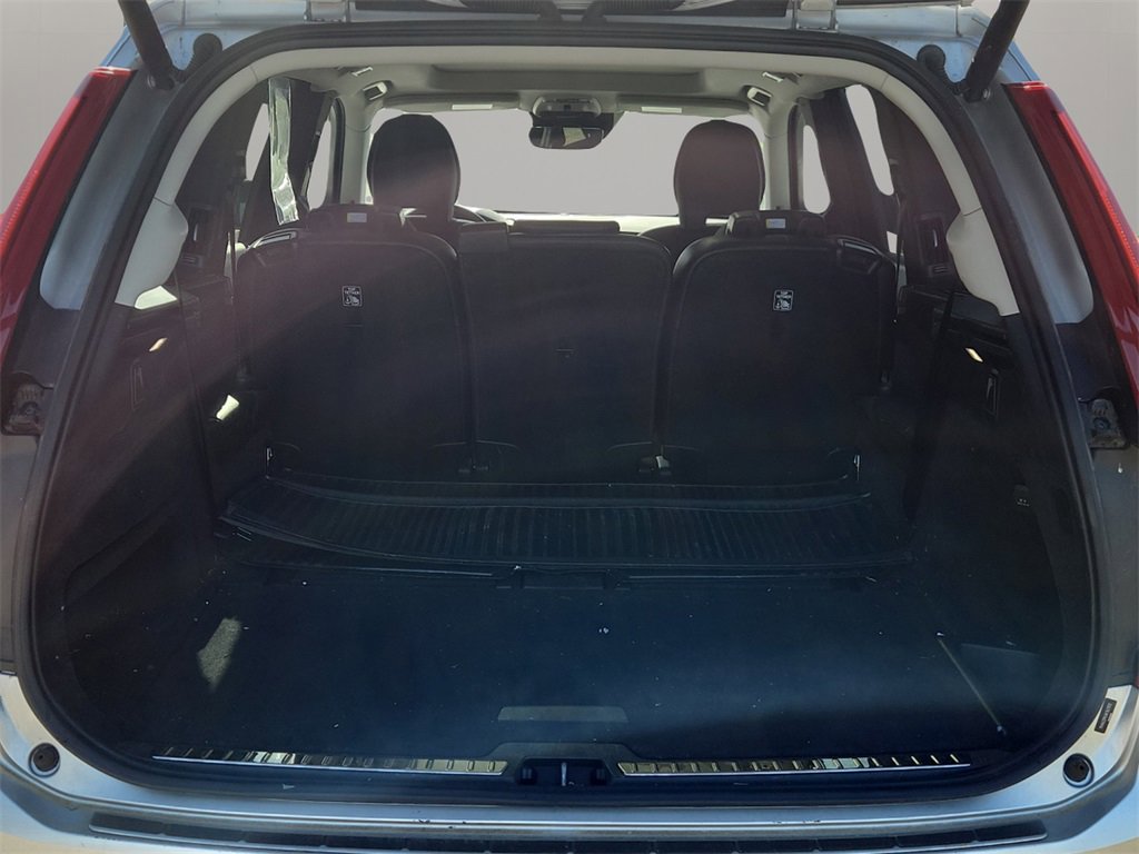Used 2019 Volvo XC90 T6 Momentum w/ Advanced Package image 12