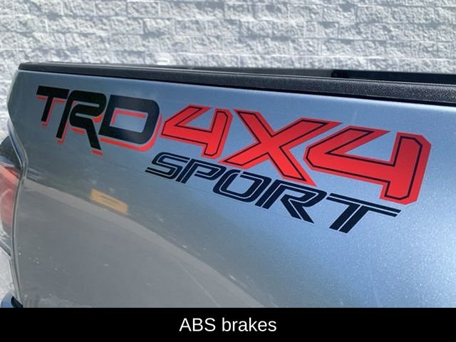 Used 2023 Toyota Tacoma TRD Sport image 9