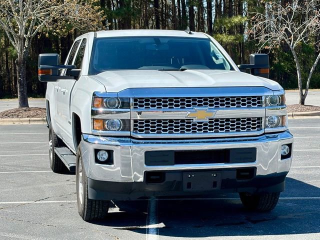 Used 2019 Chevrolet Silverado 2500 LT w/ LT Convenience Package image 11